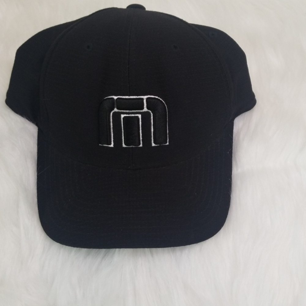 Black hat size L - XL